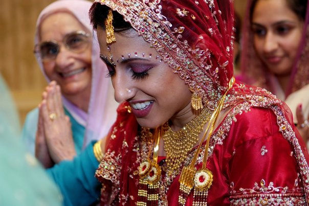 Sikh Wedding - Sikh Wedding Pics, Traditions, Photography, Attire