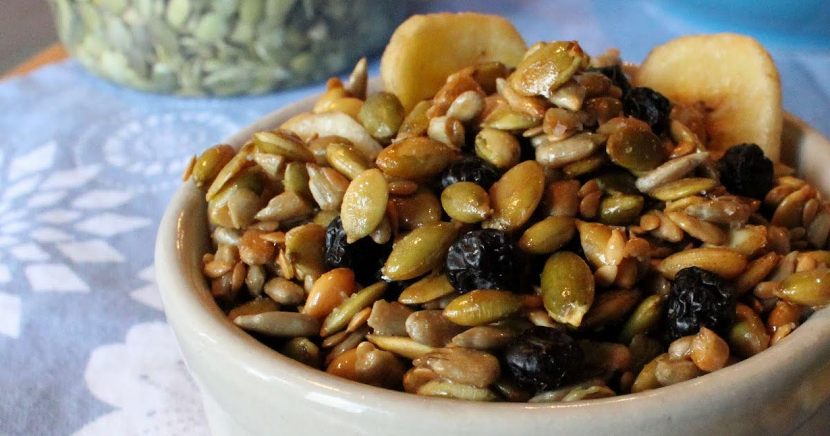 Fat and Happy Blog Pepita and Sunflower Seed Snack Mix