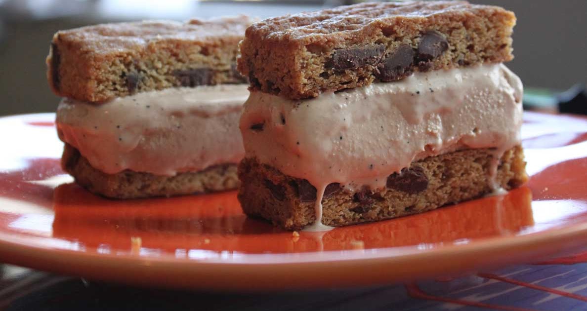 Fat and Happy Blog Kahlua Ice Cream Bars with Kalua Chocolate Chip Bar