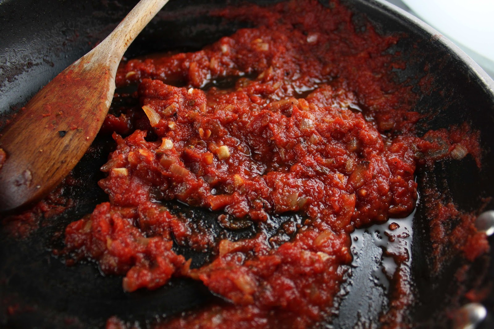 The Ghost of the night [Strike Witches] Gunime