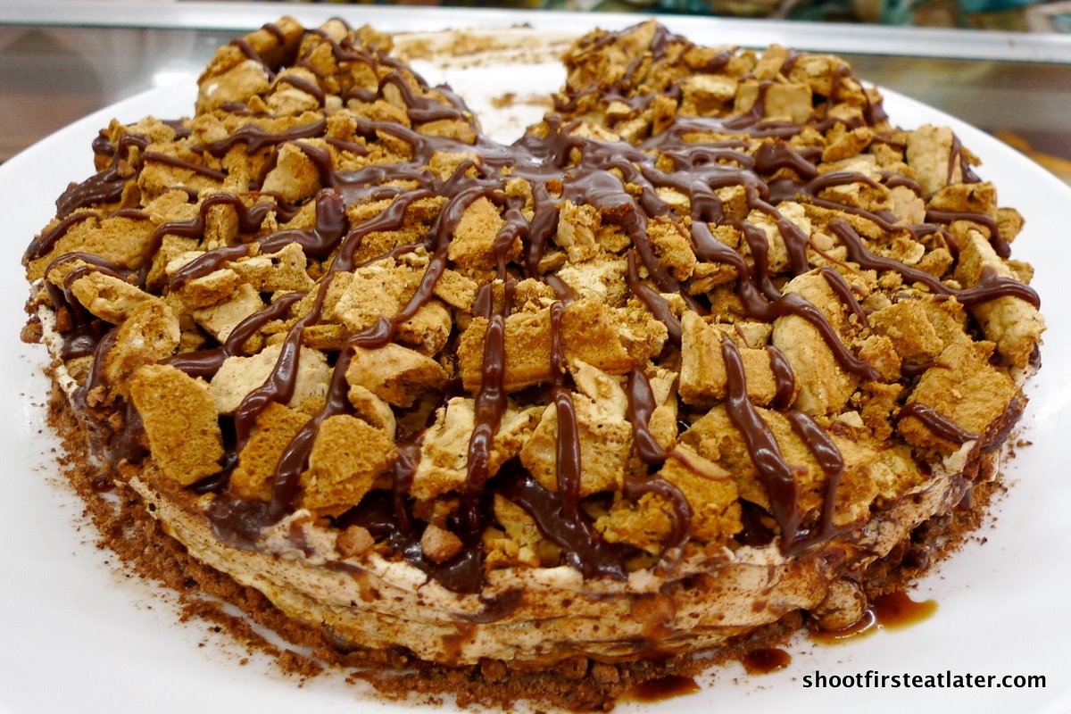 [cakes+&+bakes-6-738319.JPG]