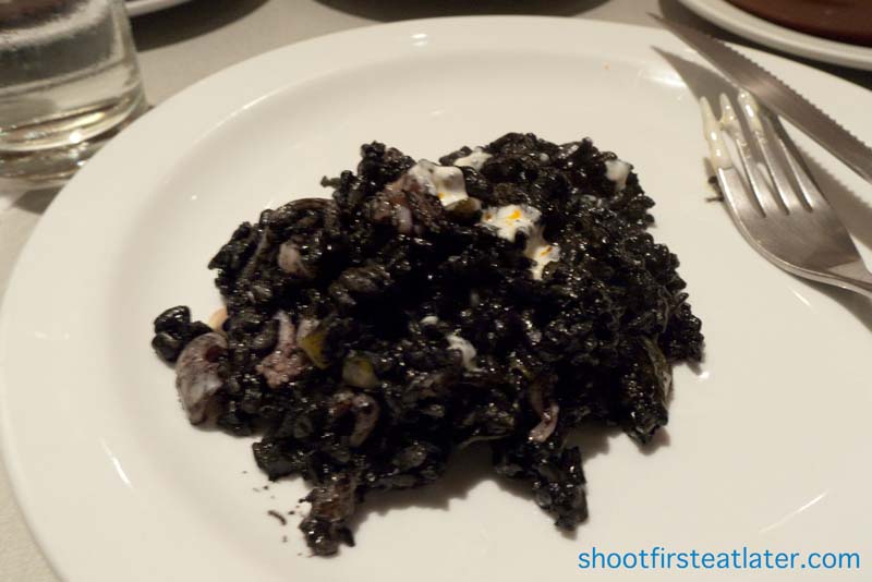 [Tapella+restaurant_09.jpg]