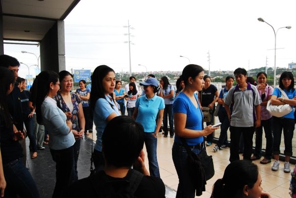 [10726_158714402812_580672812_3615402_5062576_n.jpg]