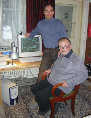 [MichaComputer2(S).jpg]