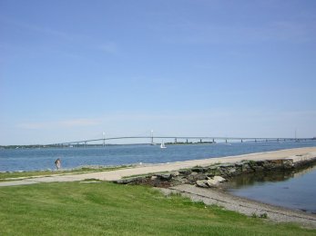 [Newport+Bridge-1(s).jpg]