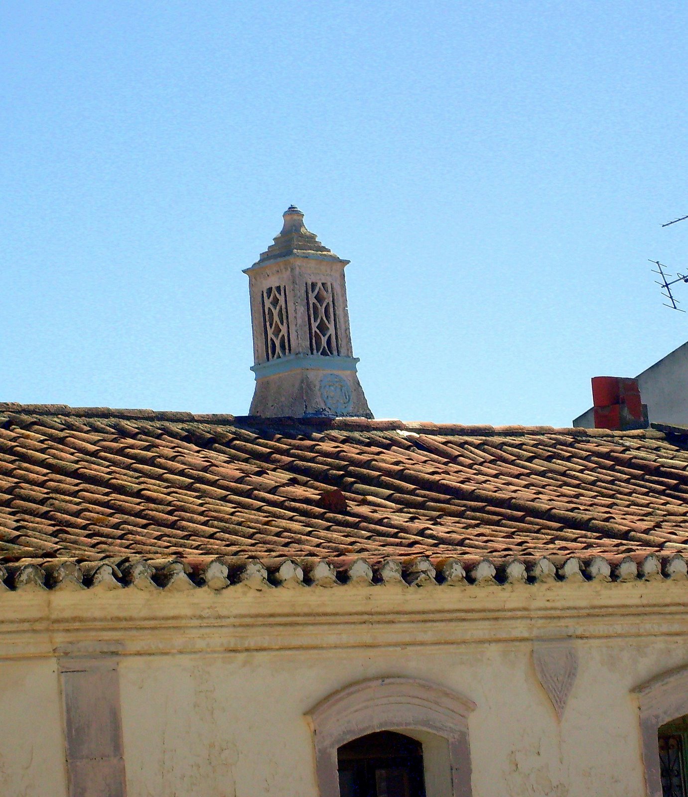 [S7301477.JPG]