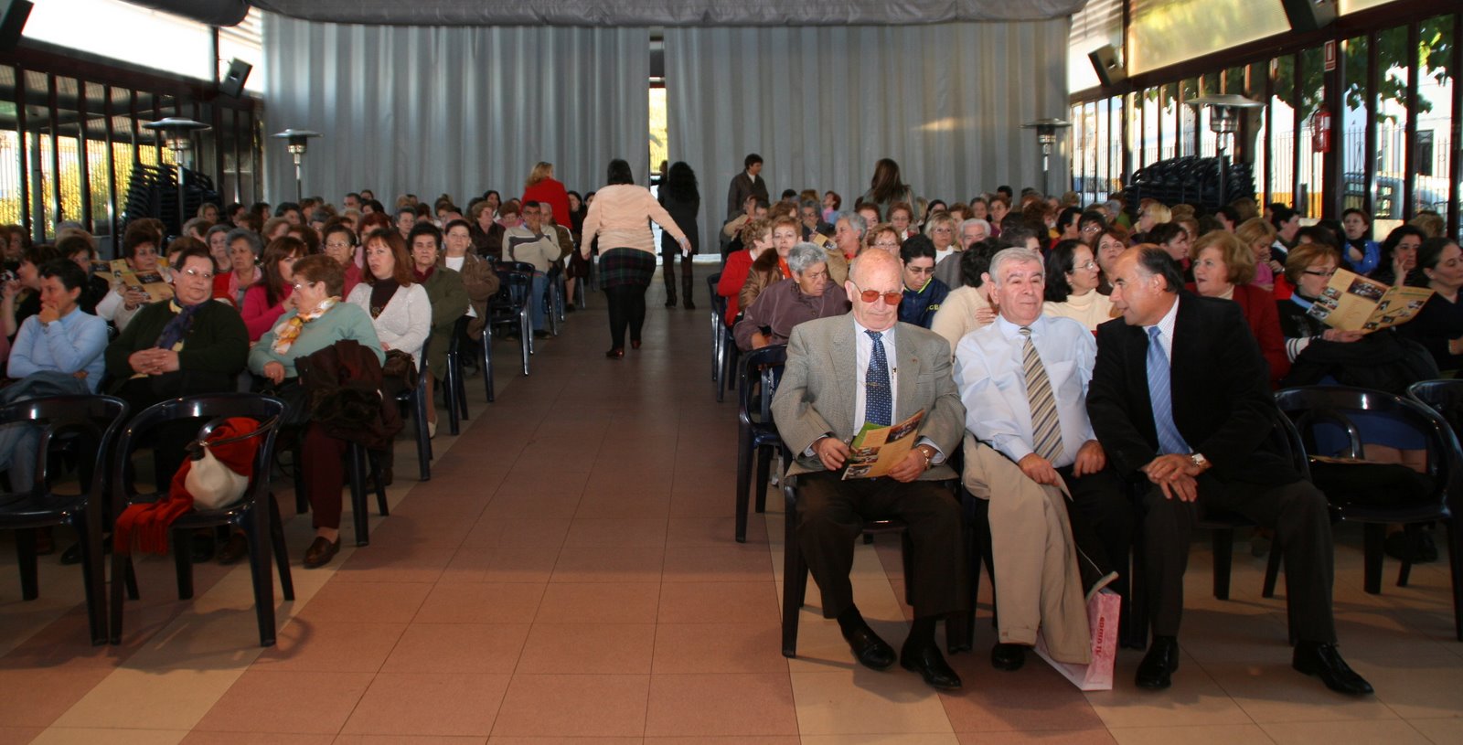[IMG_4378.JPG]