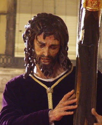 http://3.bp.blogspot.com/_xhfBFMpc11A/SIi_NpUqc5I/AAAAAAAAAIQ/Hve-6NkHu28/s400/Nazareno%2Bde%2BPasion%2Bde%2BMalaga.jpg