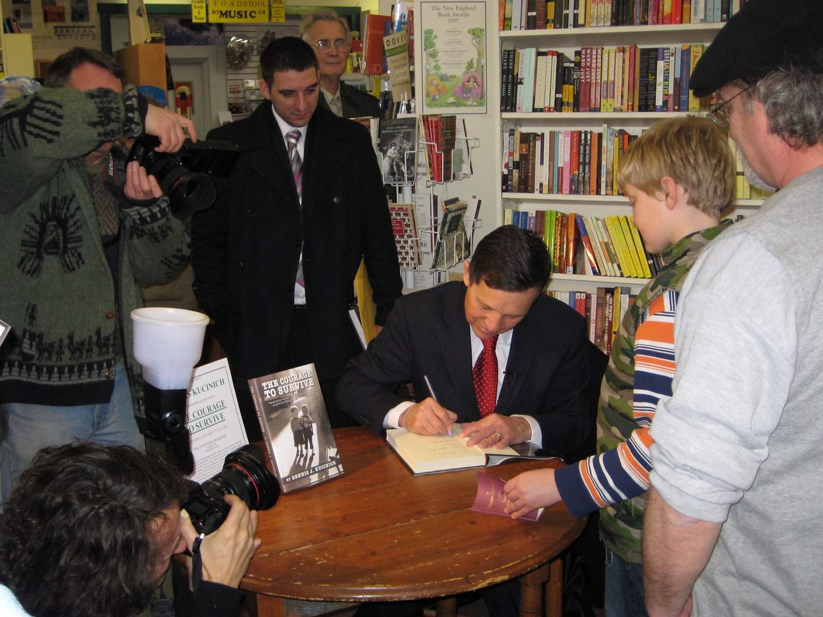 [booksigning.JPG]
