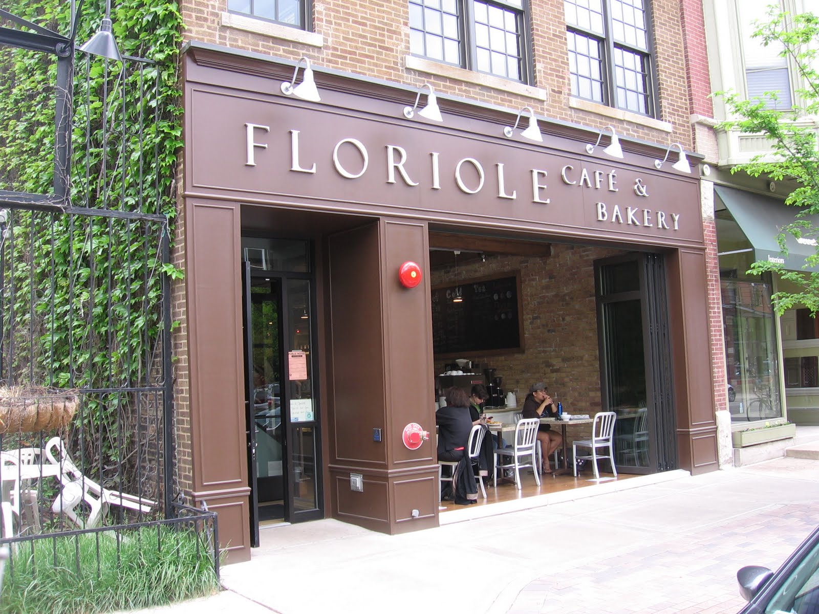 The Chicago Real Estate Local Another new eatery in Lincoln Park