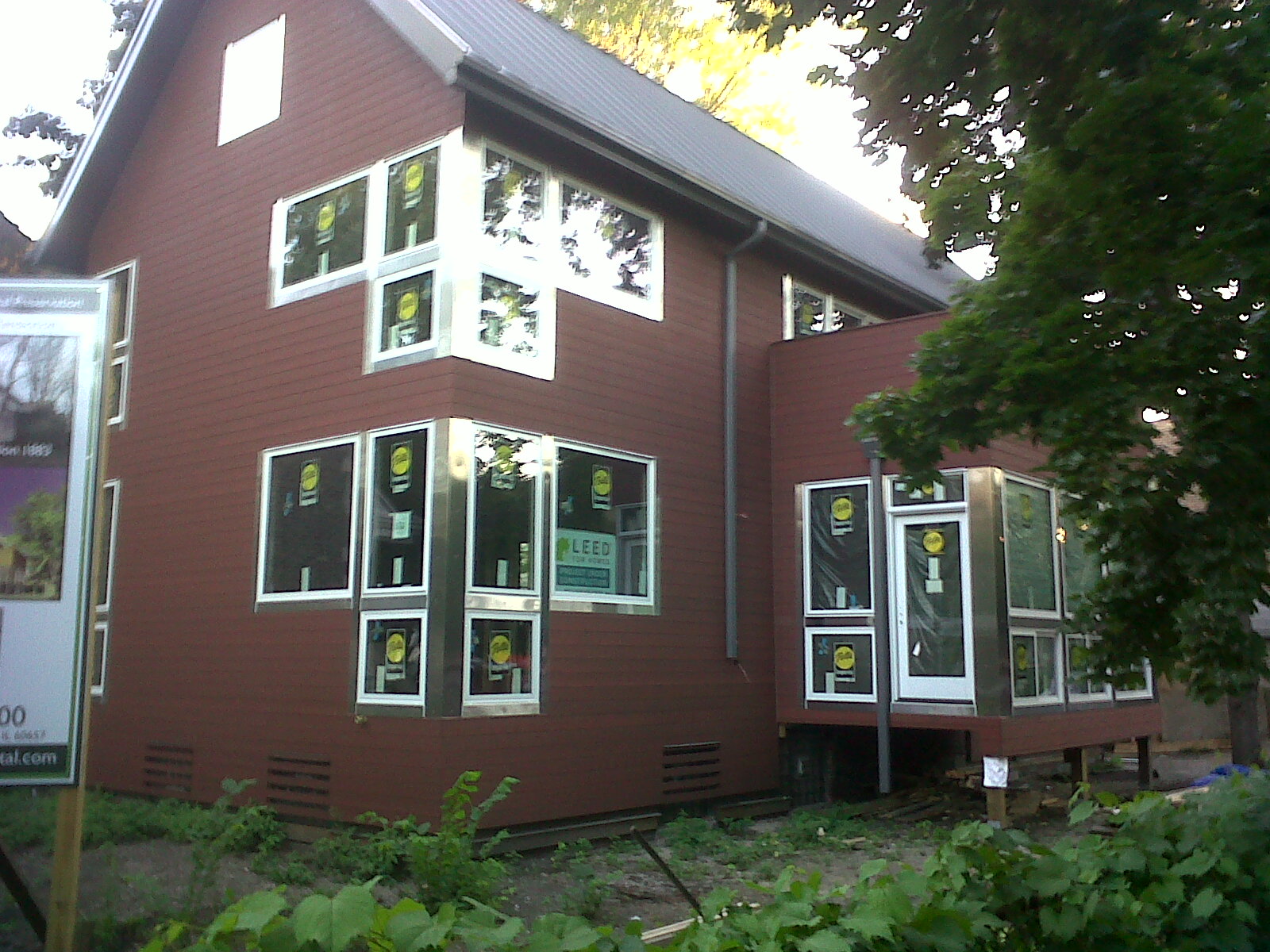 The Chicago Real Estate Local Green construction in West Andersonville