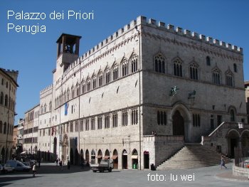 [Toscana+Palazzo+dei+Priori+2.JPG]