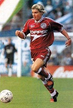 Grana Deportivo Gustavo Bartelt vuelve a ponerse los cortos