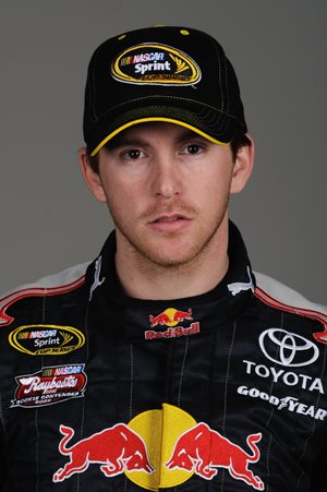 [2009+NSCS+Scott+Speed+thumb.jpg]