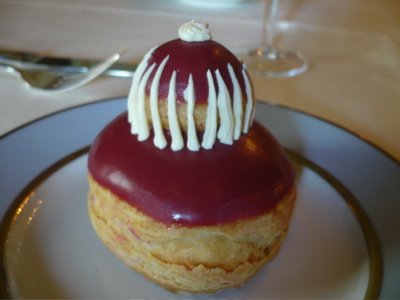[laduree2.jpg]