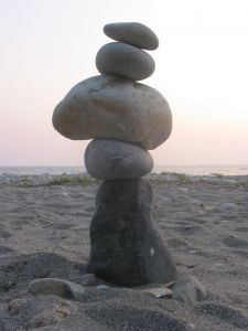 [artistic_stones.jpg]
