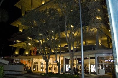 1111 Lincoln Road also houses