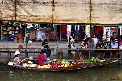 Floating-Market-11