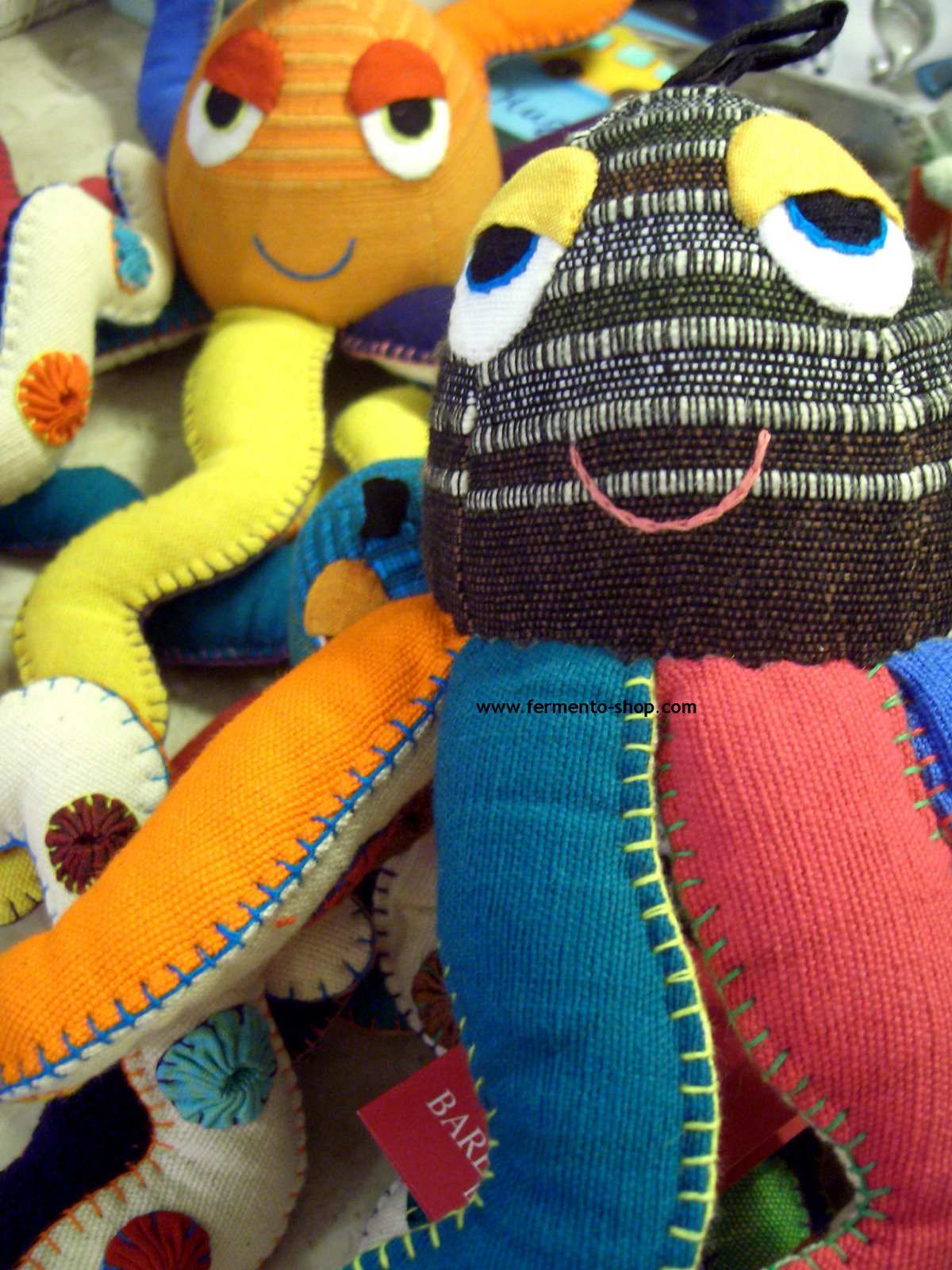 [barefoot_polvos.jpg]