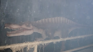 dinosaur live size model