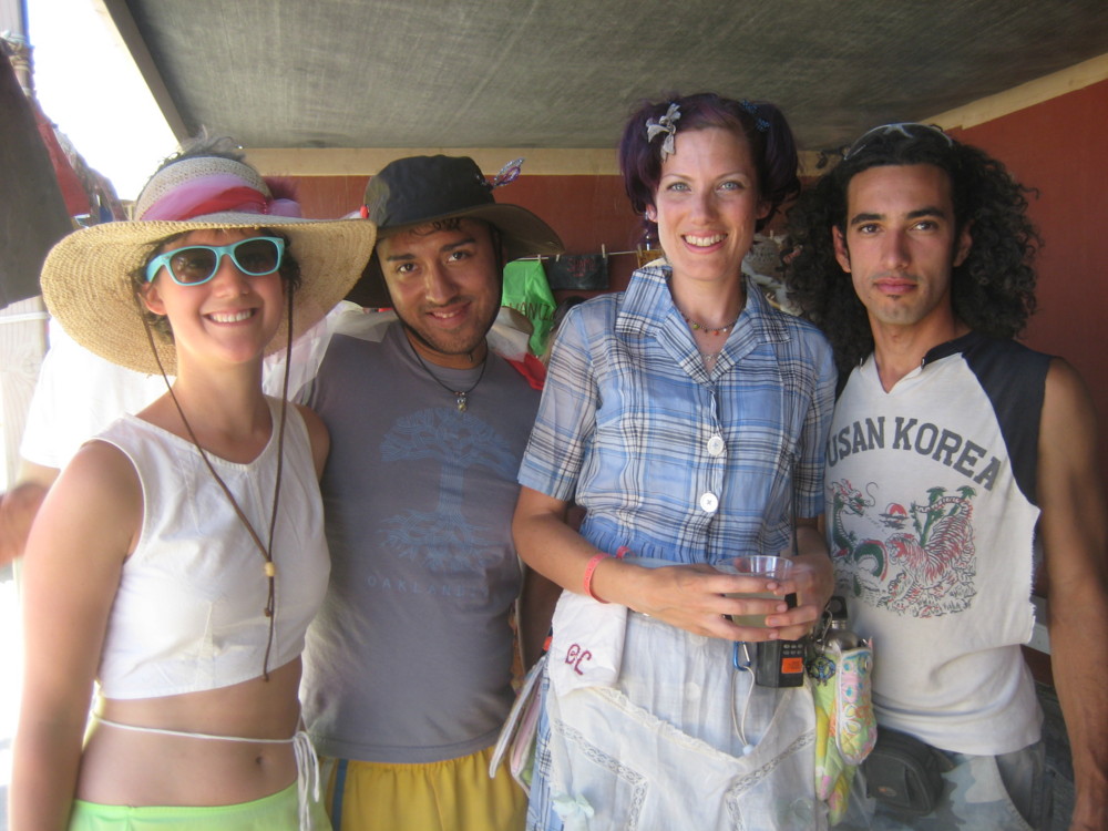 [Josie+and+Friends+Smaller.JPG]