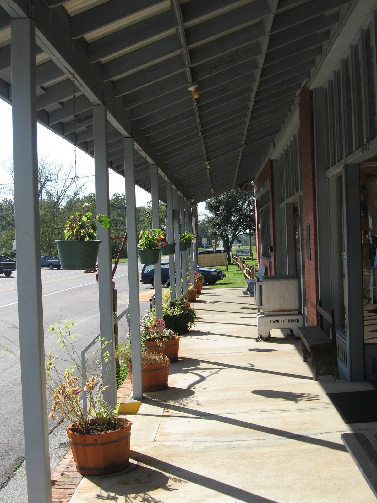 [Baker+Block+Museum+Porch.JPG]