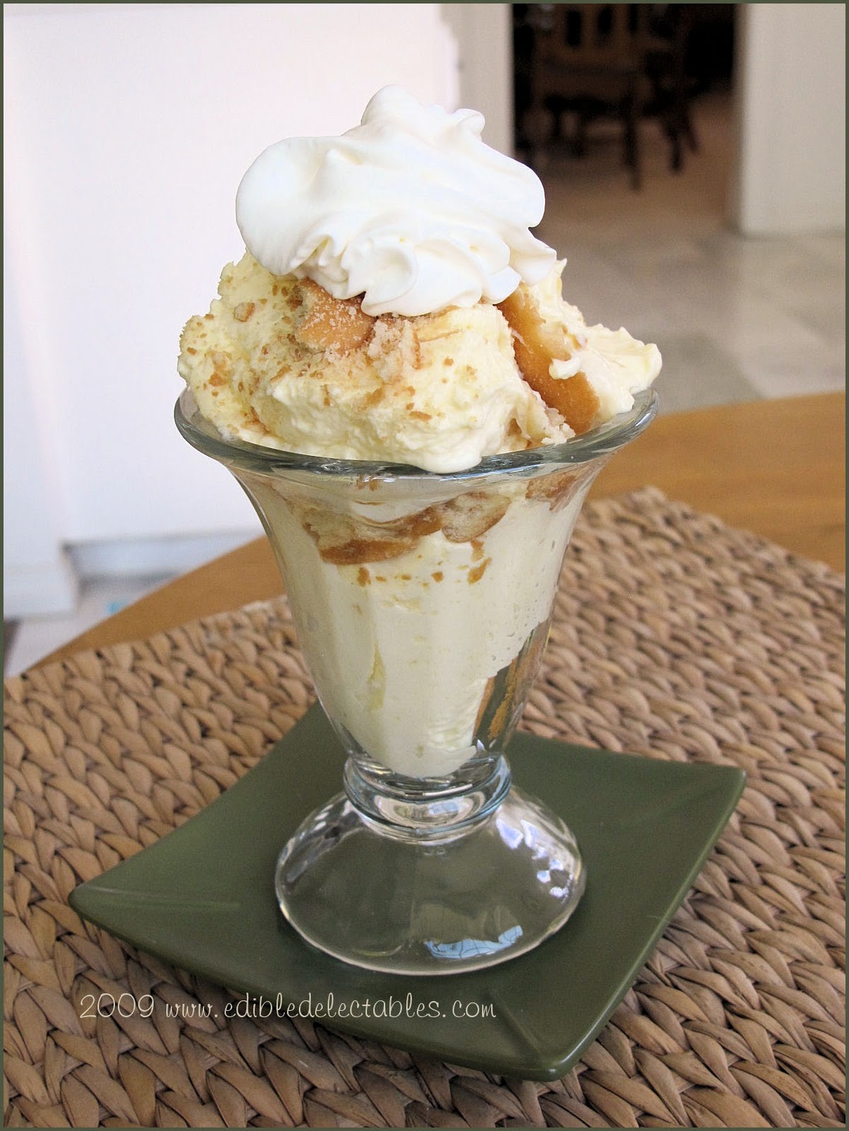 Edible Delectables Not Yo' Mama's Banana Pudding!