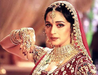 Madhuri Dixit Indian sexy actress photo gallery