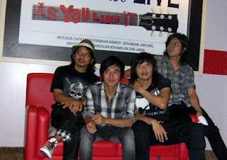 Angkasa Band Mp3