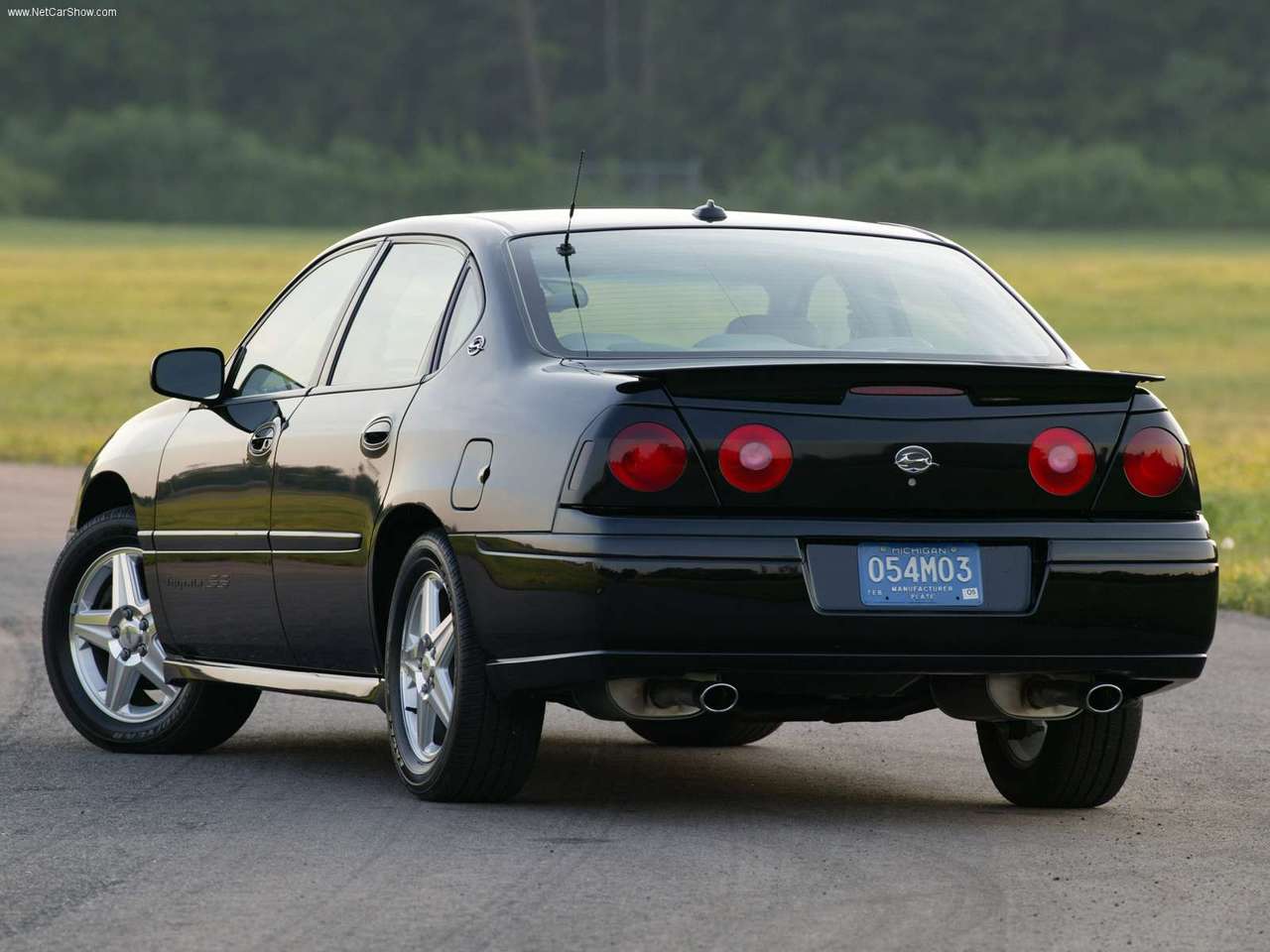 GeSSner Motors: WallpaperSS - Impala SS 2004