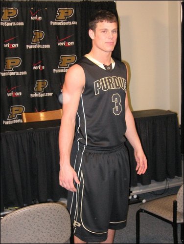 [KramerGrantNewUnis4.jpg]