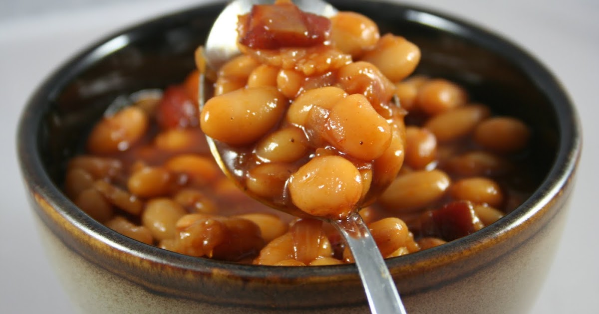 Crostini and Chianti Barbecue Baked Beans