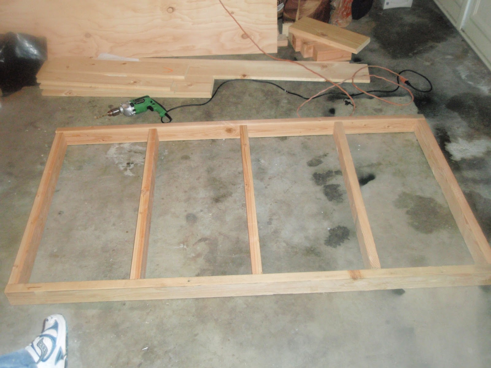 Of Some Use Building A Pine Twin Bed