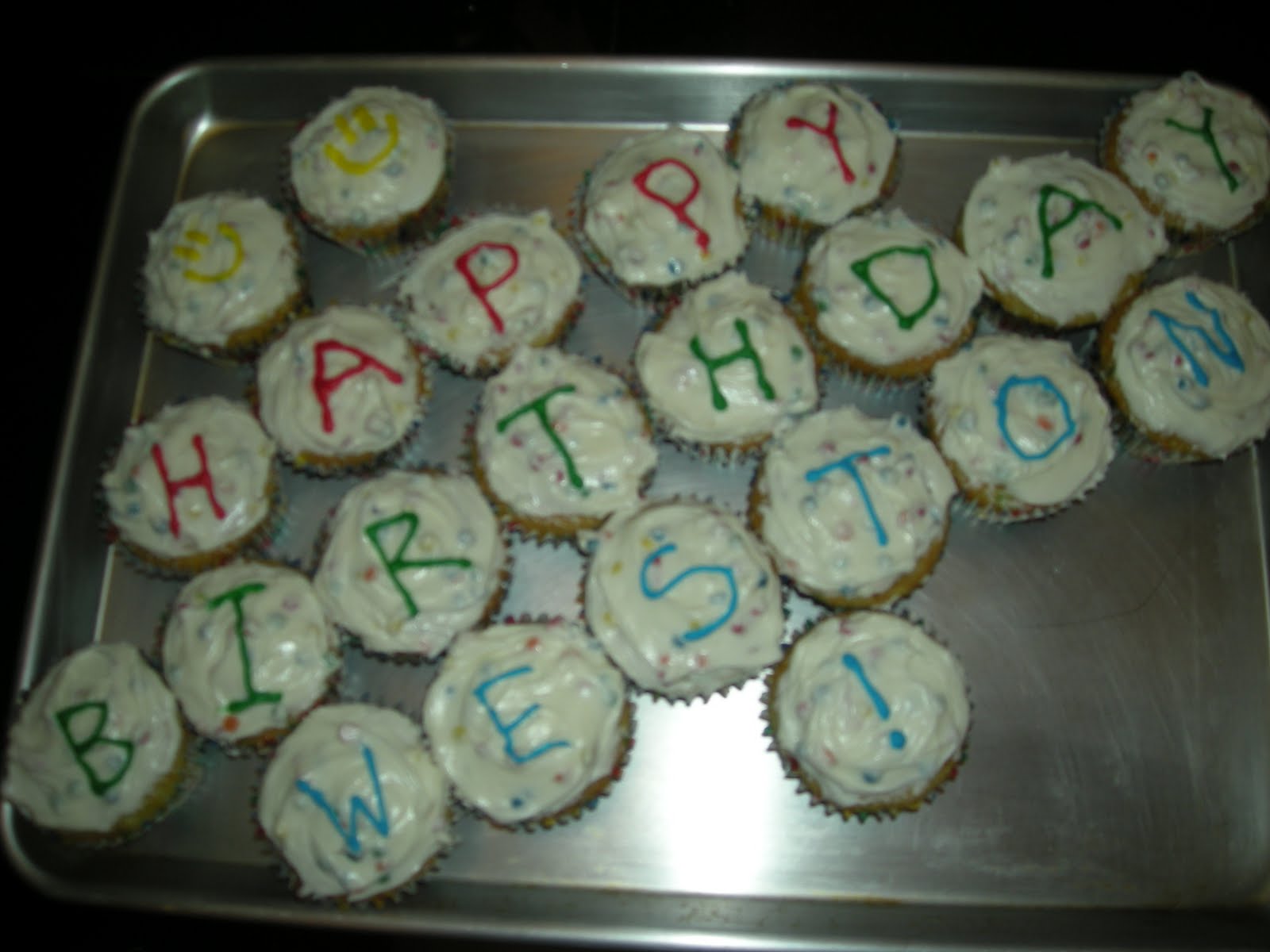 [birthday+cupcakes.JPG]