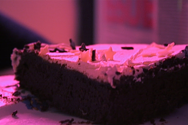 Venus in Taurus: Negre en chemise, with chocolate stars on top courtesy of Petra Chocstar