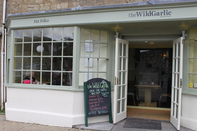  Wild Garlic, Mat Follas