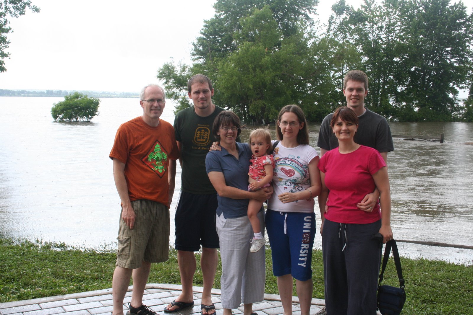 [Ella+May+and+June+08+178.jpg]