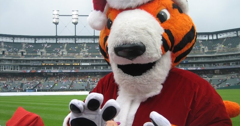 Positive Detroit: Detroit Tigers' PAWS At Bat For The Salvation Army  Tomorrow at Twelve Oaks Mall