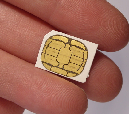 iPhoners Community (iMIC): Membuat Sendiri Micro SIM pada iPad