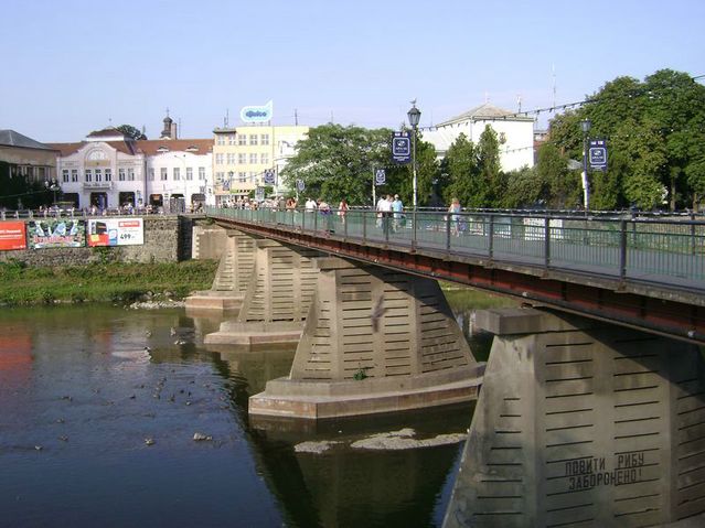 [photo_09.JPG]