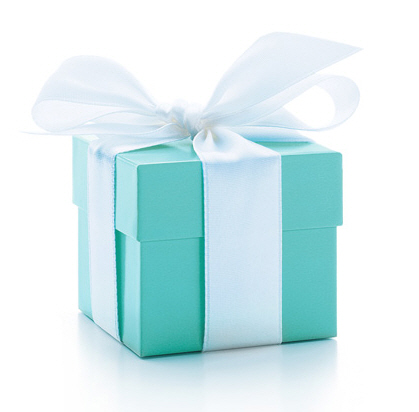[Tiffany+blue+box+II.jpg]