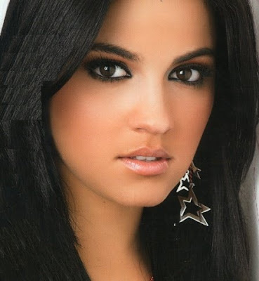 images of Discusi N Maite Perroni Portada De Eve