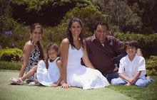 Olivia, Nayeli, Cathy, Daniel and Danielito