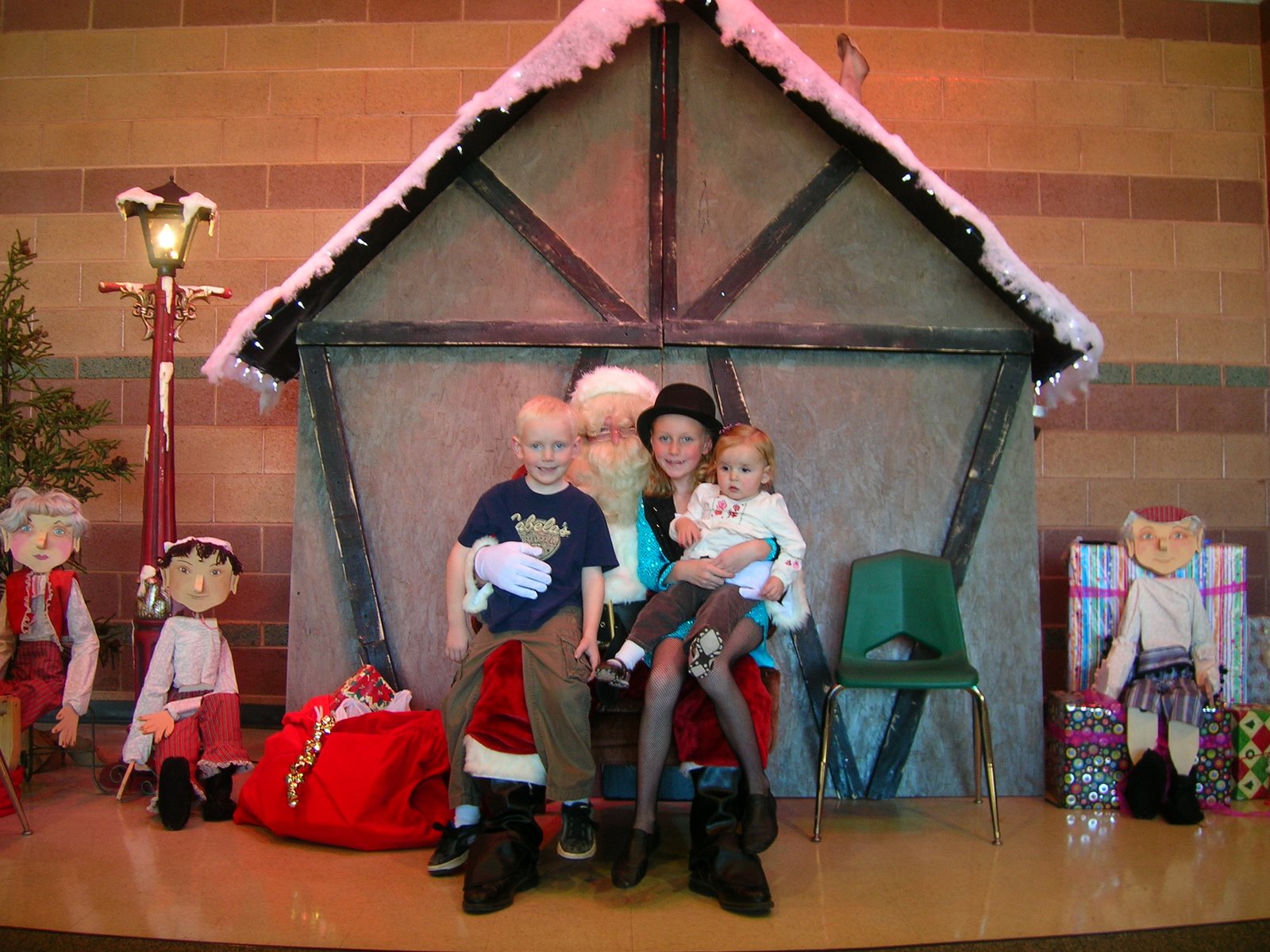 [Santa+Clause.Jpg]