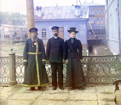 Old Color Pictures