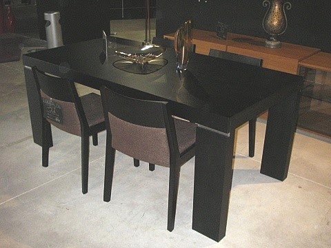 OCASIÓN INMEJORABLE: COM4. Comedor de diseño, antes: 9094€. AHORA: 2.728€.