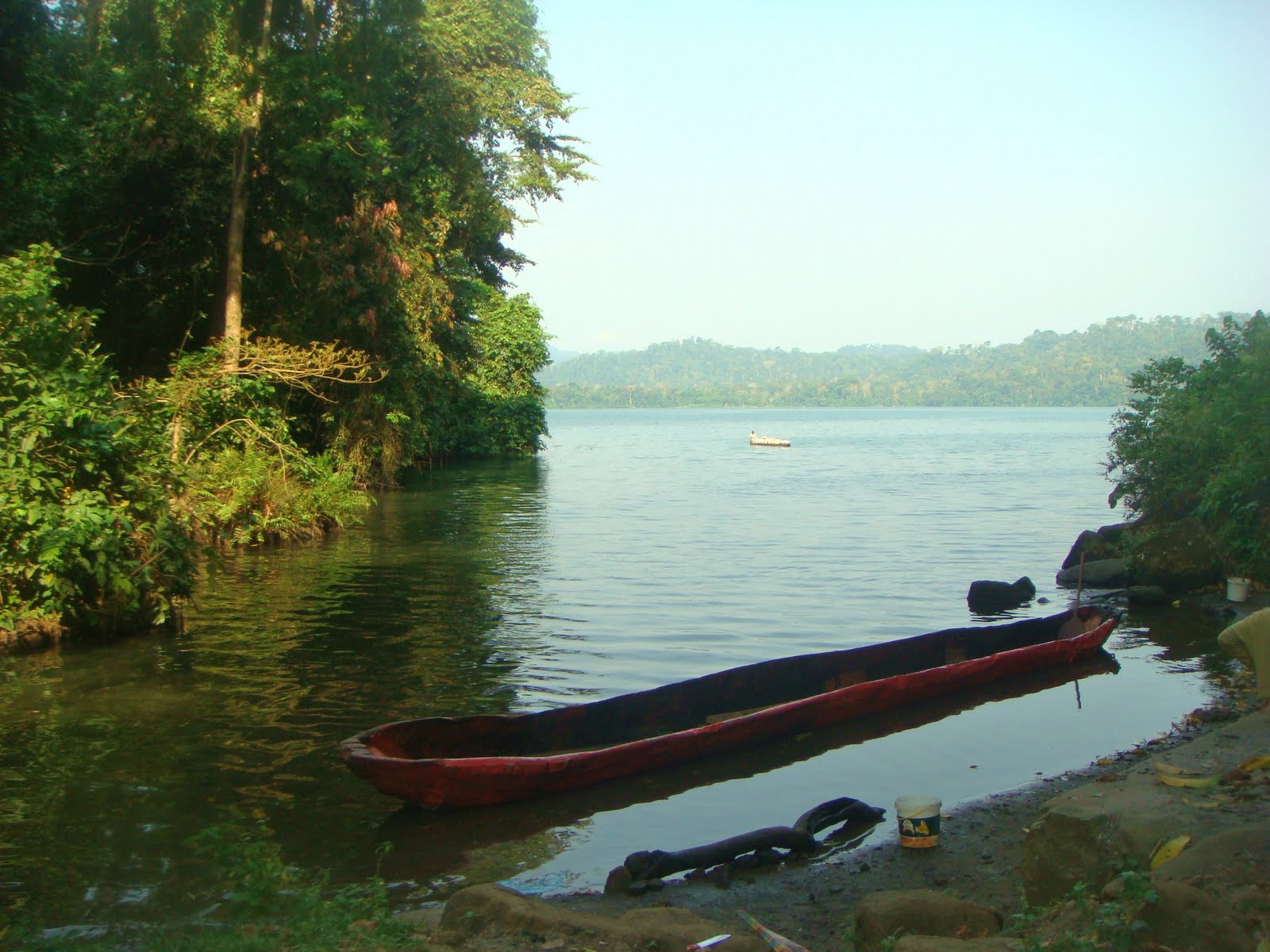 C'est La Vie Travel & Photography Kumba's Crater Lake...I Hope It's