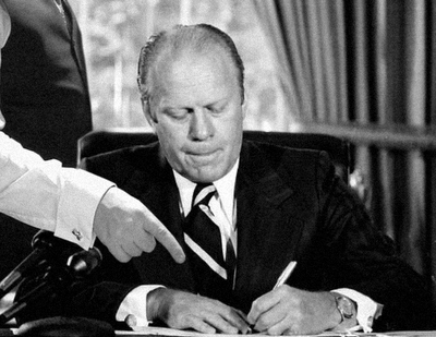 Indigo Roth and Gerald Ford do Nixon's pardon