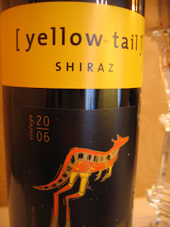 yellow+tail+shiraz.jpg