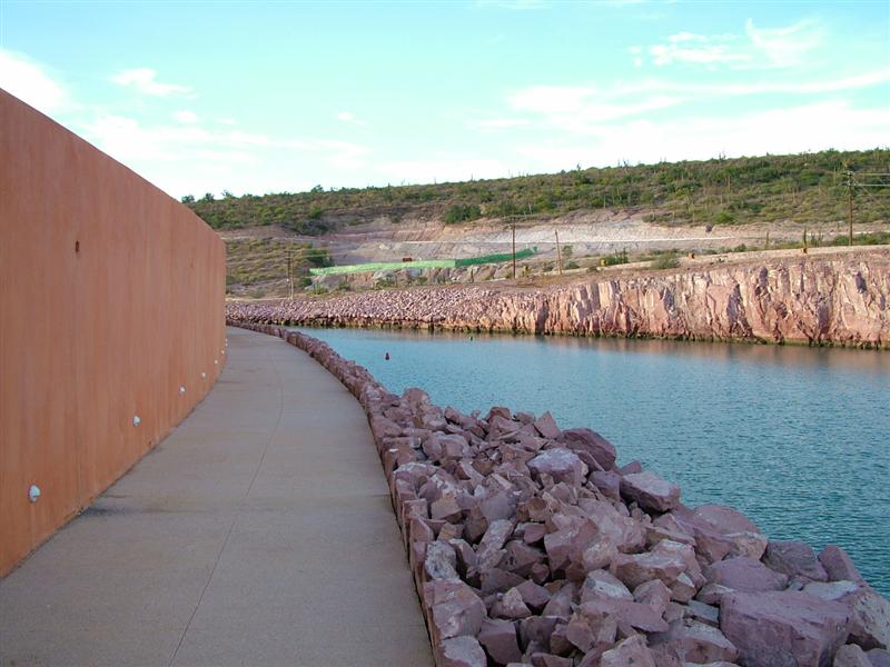 [DSCF3382+(Medium).JPG]